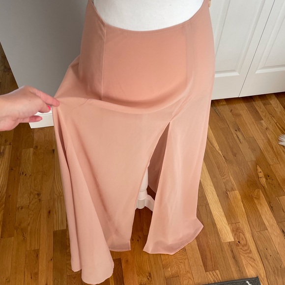 High Waisted Floor Length Skirt with Slit - Picture 3 of 8